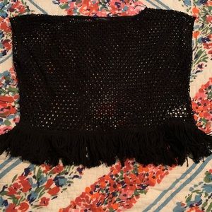 Crochet top, fringe hem banana republic size L